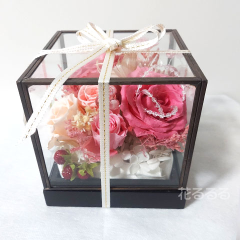 ガラスボックス